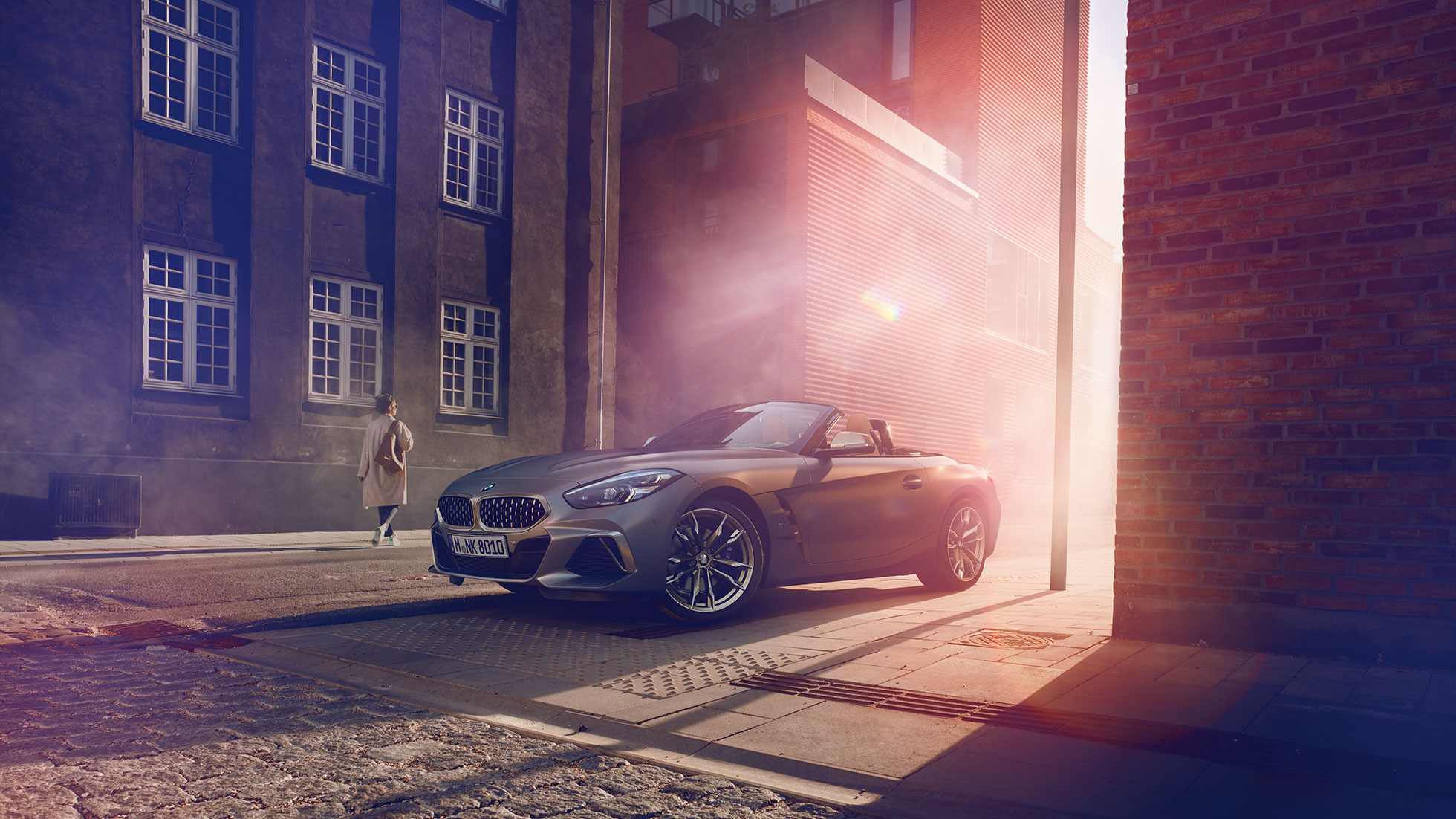 BMW Z4 M40i G29 3/4 eestvaates BMW Z4 Roadster M40i G29 2019 Cabrio BMW Individual Frozen Grey metallik, 3/4 eestvaates