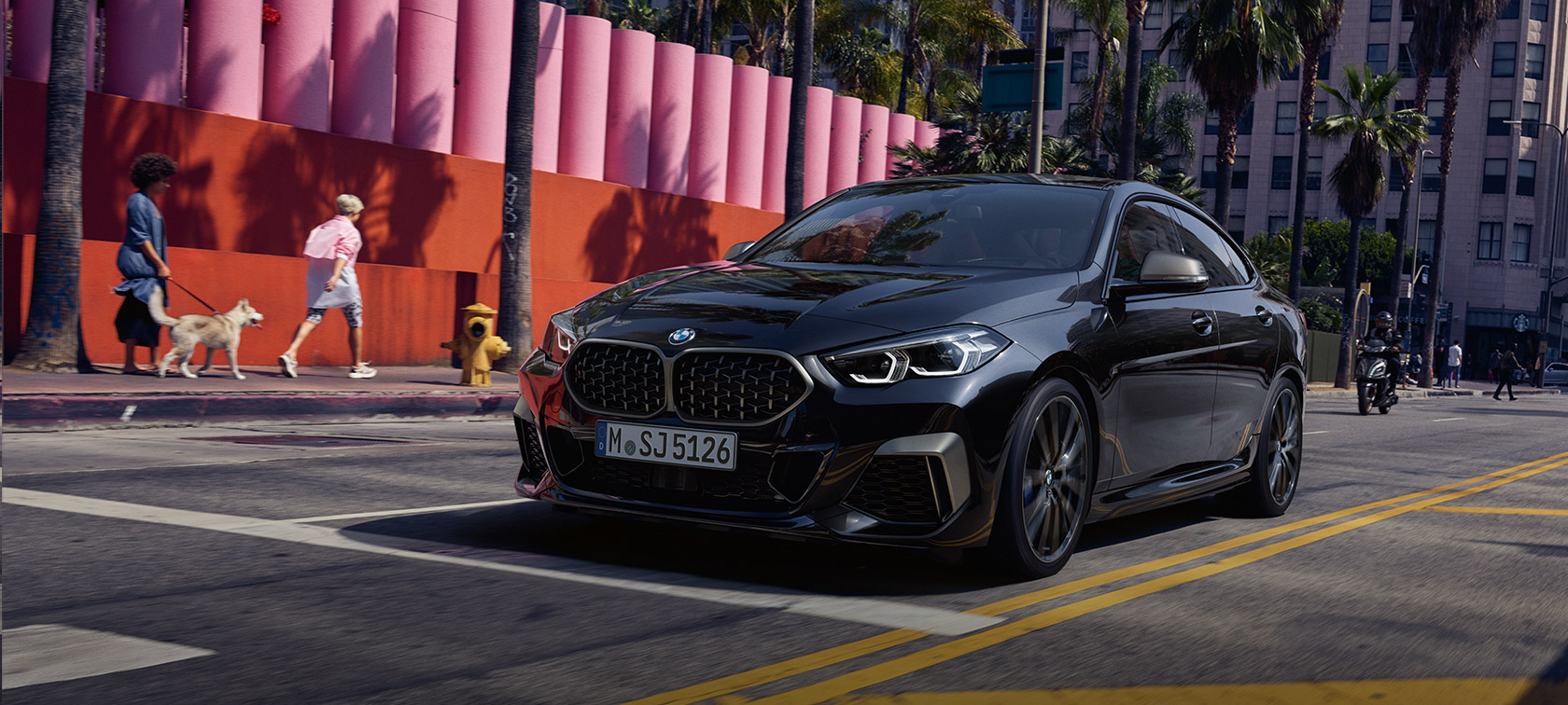 BMW M235i xDrive Gran Coupé F44 2020, Black Sapphire metallik, kolm neljandikku eestvaade