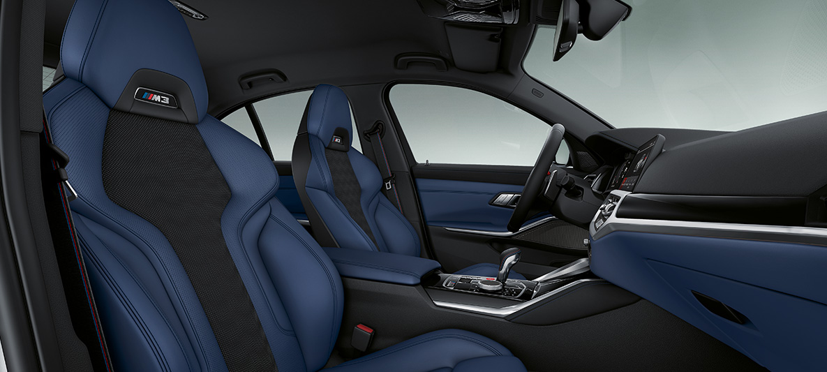 BMW M3 Sedaan 2020 G80 salong, BMW Individuali täisnahkpolster 'Merino' Fjord Blue/Black BMW M3 Sedaan G80 2020 salong, BMW Individuali täisnahkpolster 'Merino' Fjord Blue/Black