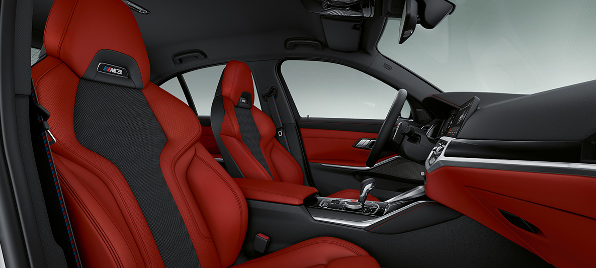 BMW M3 Sedaan 2020 G80 salong, BMW Individuali täisnahkpolster 'Merino' Fiona Red/Black BMW M3 Sedaan G80 2020 salong, BMW Individuali täisnahkpolster 'Merino' Fiona Red/Black