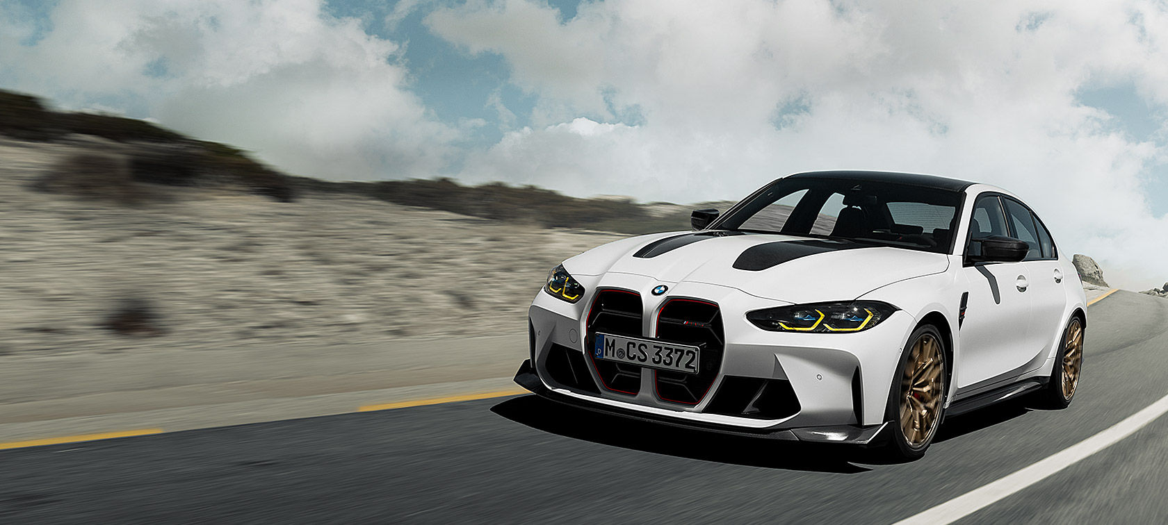 BMW M3 CS G80, kolm neljandikku eestvaade sõites, võistlusrajal