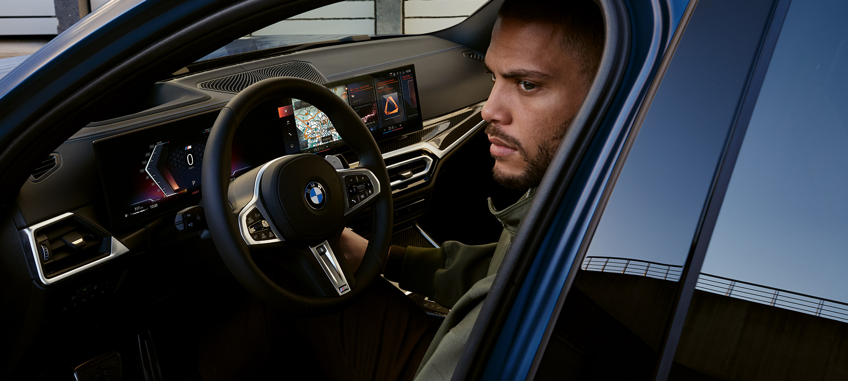 BMW M340i xDrive Touring G21, juhikoht koos modelliga BMW M340i xDrive Touring G21, Frozen Tanzanite Blue, juhikoht koos modelliga