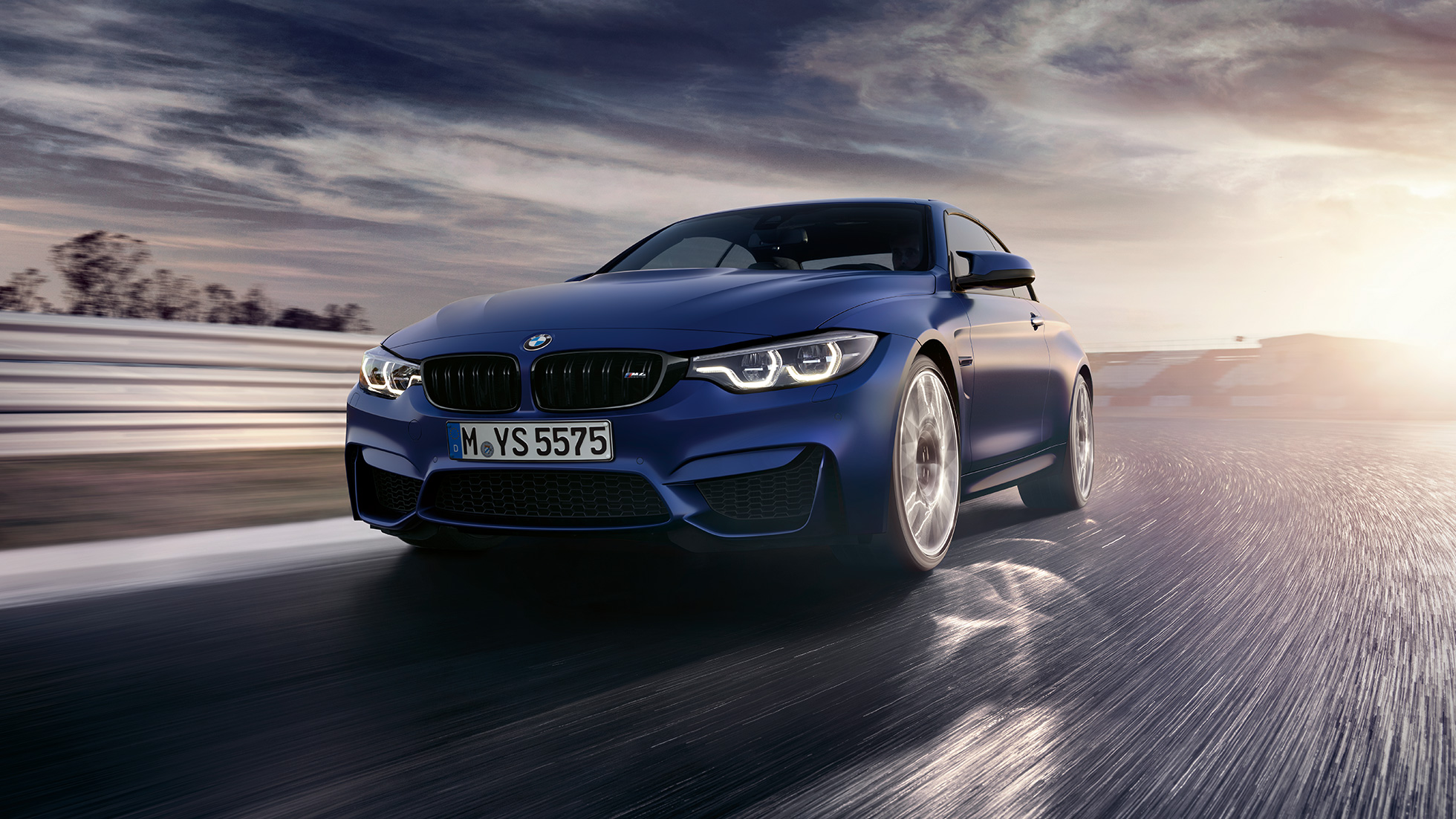 BMW M4 Cabrio, esiosa BMW M4 Cabrio, disain, esiosa