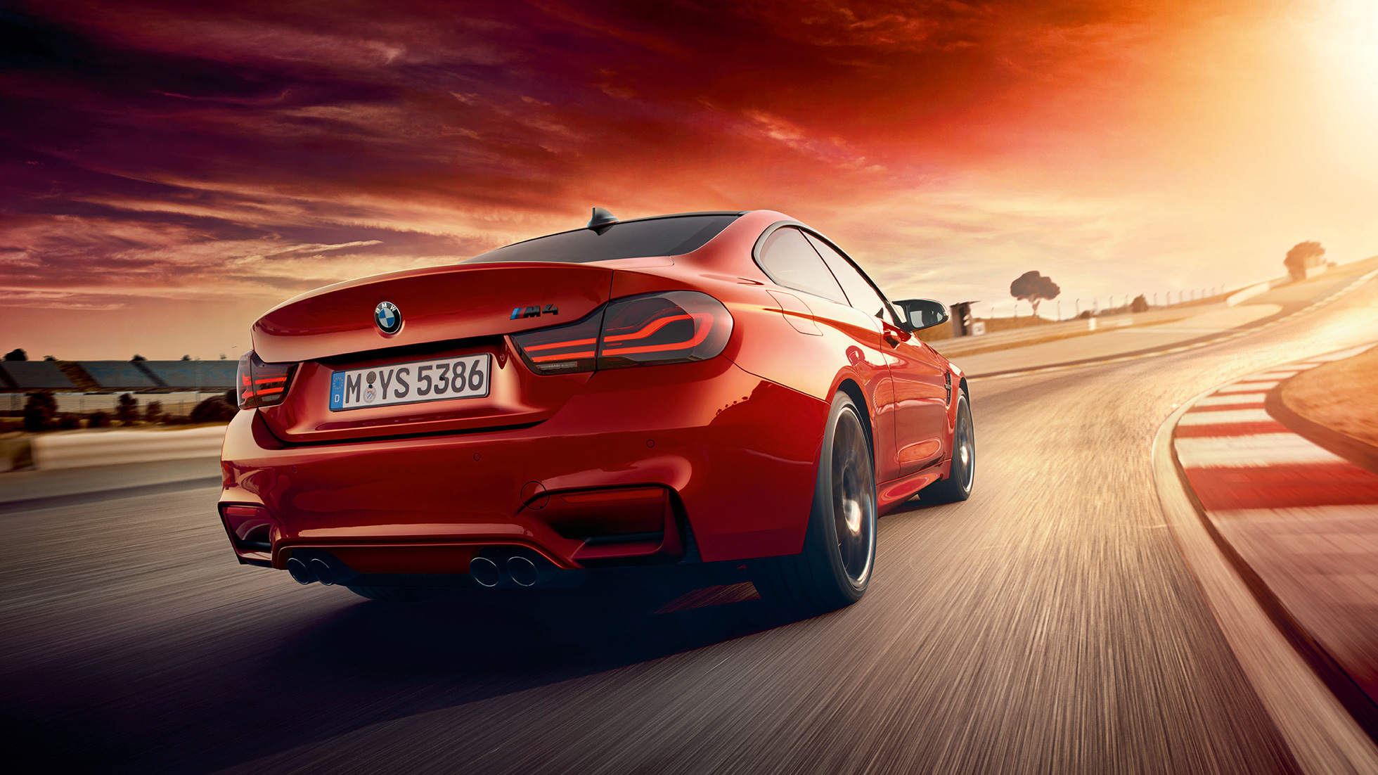 BMW M4 Coupé, sõidudünaamika BMW M4 Coupé, sõidudünaamika, sõiduki dünaamiline iseloom