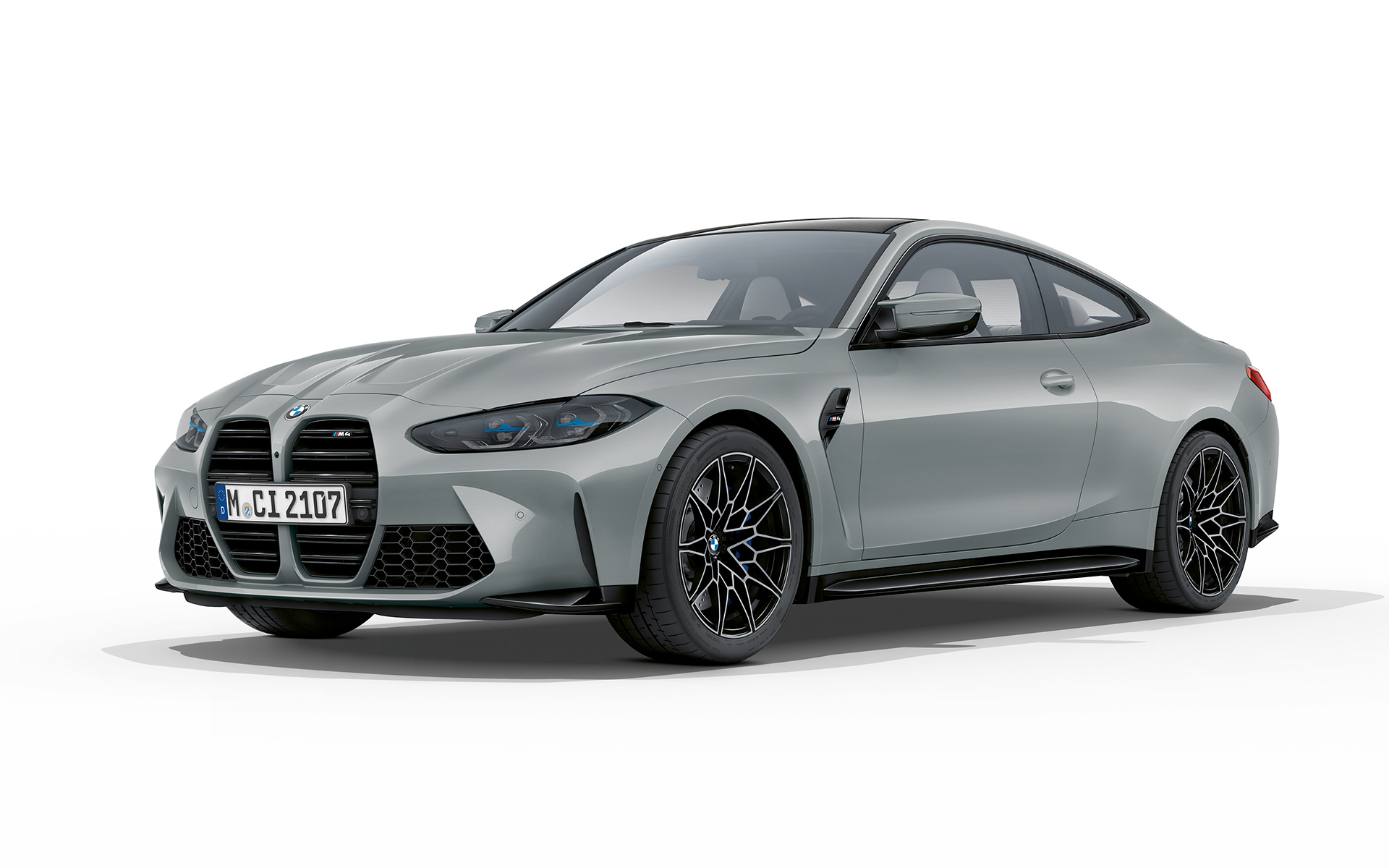 BMW M4 Coupé G82 2020, Brooklyn Grey metallik, kolm neljandikku eestvaade