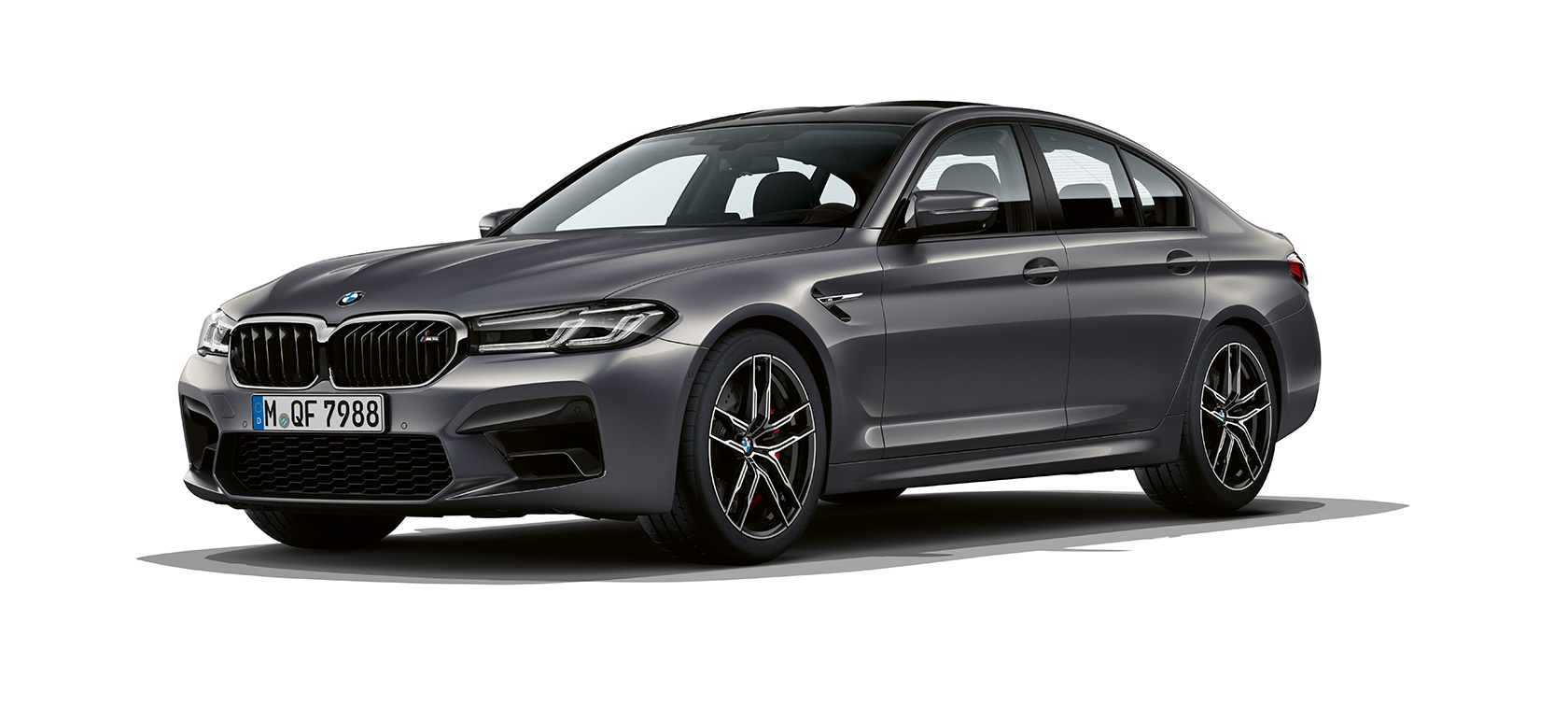 BMW M5 F90 2020, kolm neljandikku eestvaade BMW M5 F90 LCI Facelift 2020, Brands Hatch Grey metallik, kolm neljandikku eestvaade