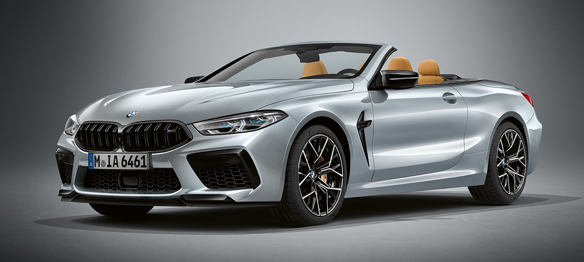 BMW Individual M8 Cabrio toonis BMW Individual Pure metal Silver metallik. BMW Individual M8 Cabrio toonis BMW Individual Pure metal Silver metallik, kolm neljandikku eestvaade.
