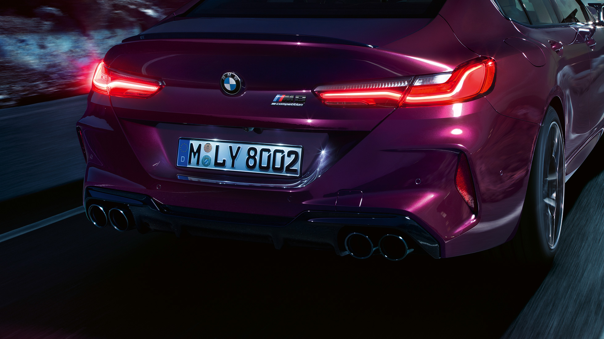 BMW M8 Competition Gran Coupé, tagantvaade lähedalt BMW M8 Competition Gran Coupé F93 2020 BMW Individual Ametrine metallik, tagantvaade lähedalt