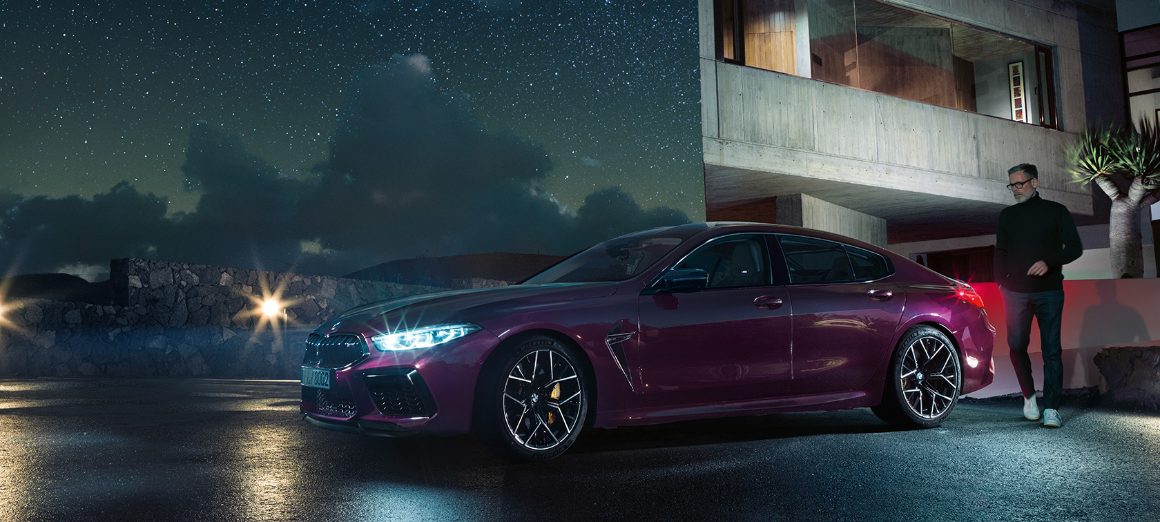 BMW M8 Competition Gran Coupé BMW M8 Competition Gran Coupé 2020 F93 BMW Individual Ametrine metallik, kolm neljandikku külgvaade