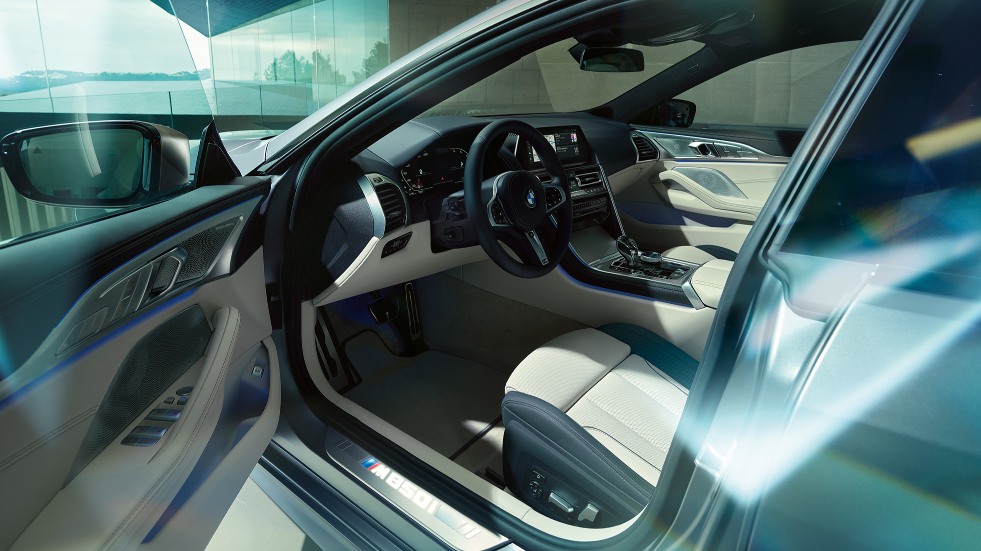 BMW M850i xDrive Gran Coupé, juhikoht BMW M850i xDrive Gran Coupé, disain, juhikoht