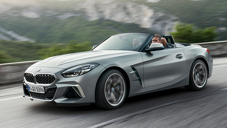 BMW Z4 M G29 kolm neljandikku külgvaade, tänaval sõitmas BMW M-seeria, BMW Z4 M G29 kolm neljandikku külgvaade, tänaval sõitmas