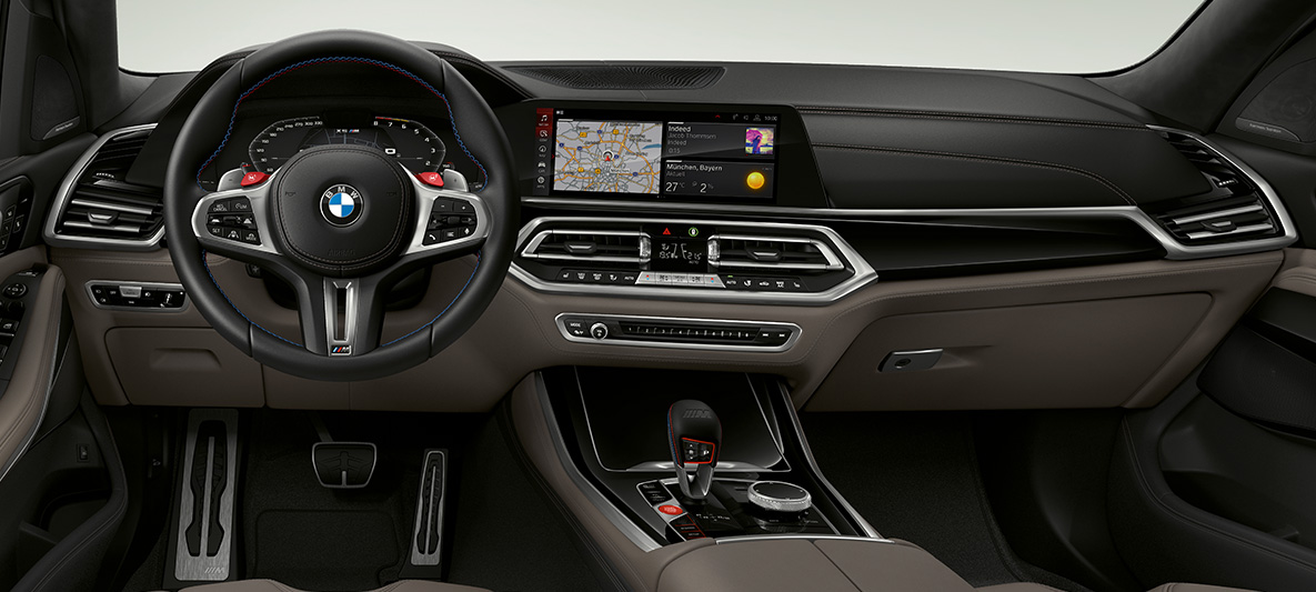 BMW X5 M F95 nahkkattega M-rool BMW X5 M F95 2020 SUV juhikoht, nahkkattega ja kontrastõmblustega M-rool