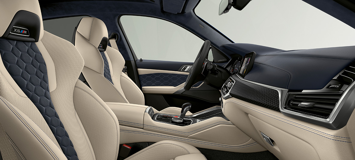 BMW X6 M Individual F96 SUV 2020 salong Multifunktsionaalsed M-istmed X6 M logoga, BMW X6 M Individual F96 SUV 2020 salong