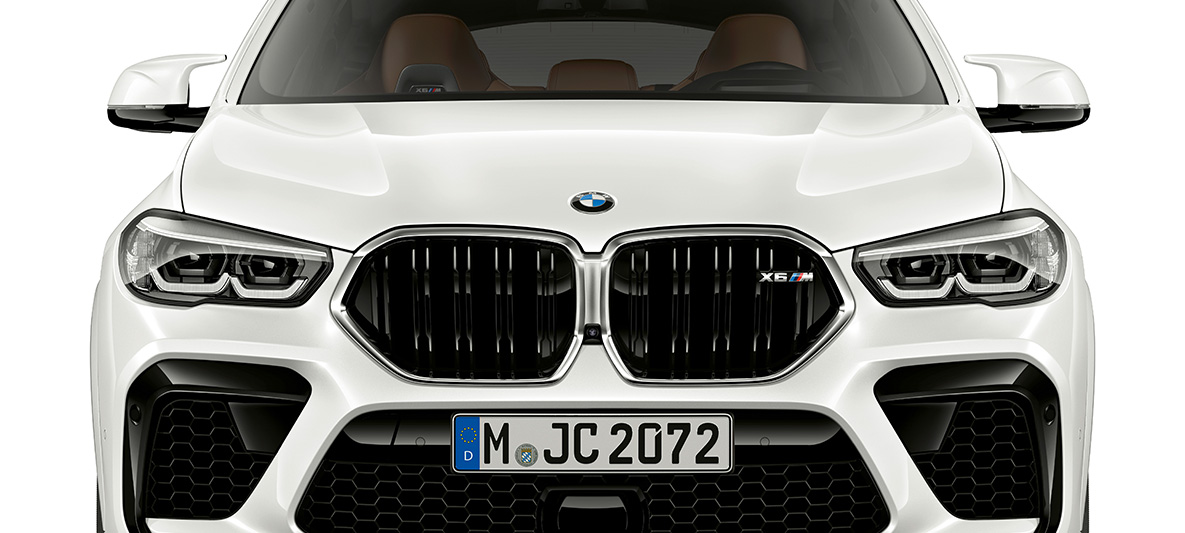 Esiosa, BMW X6 M F96 M neerukujuline iluvõre, BMW X6 M F96 2020, maastur, eestvaade