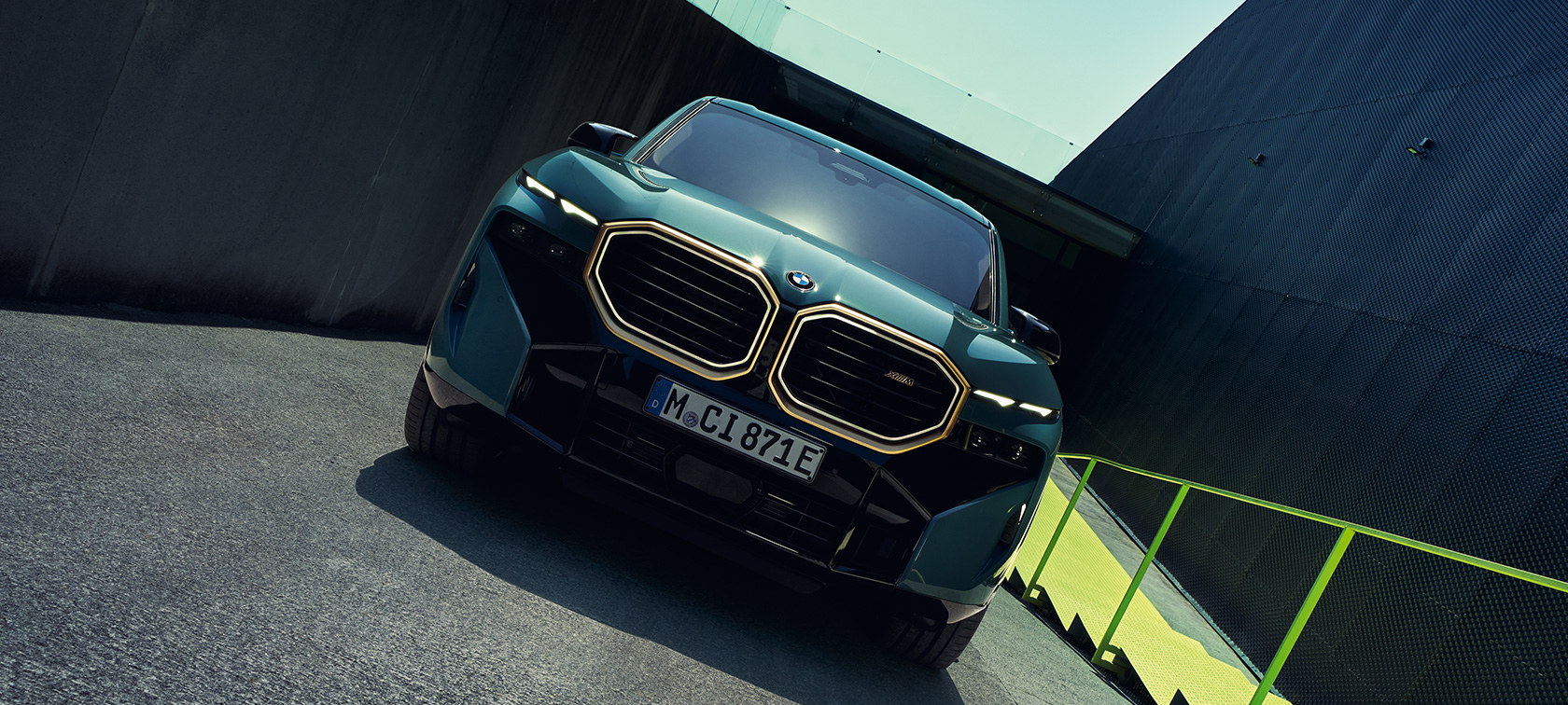 BMW XM G09, sõidudünaamika BMW XM G09, sõidudünaamika, kõrghetk