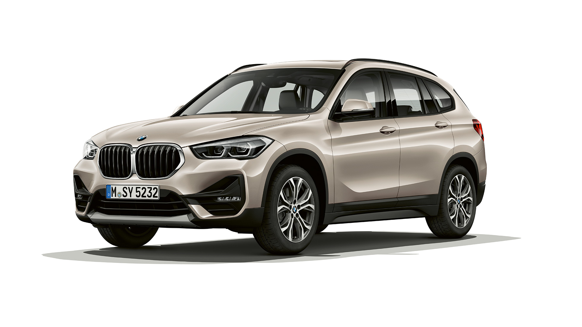 BMW X1, mudel Advantage kolm neljandikku eestvaates BMW X1, mudel Advantage stuudios kolm neljandikku eestvaates