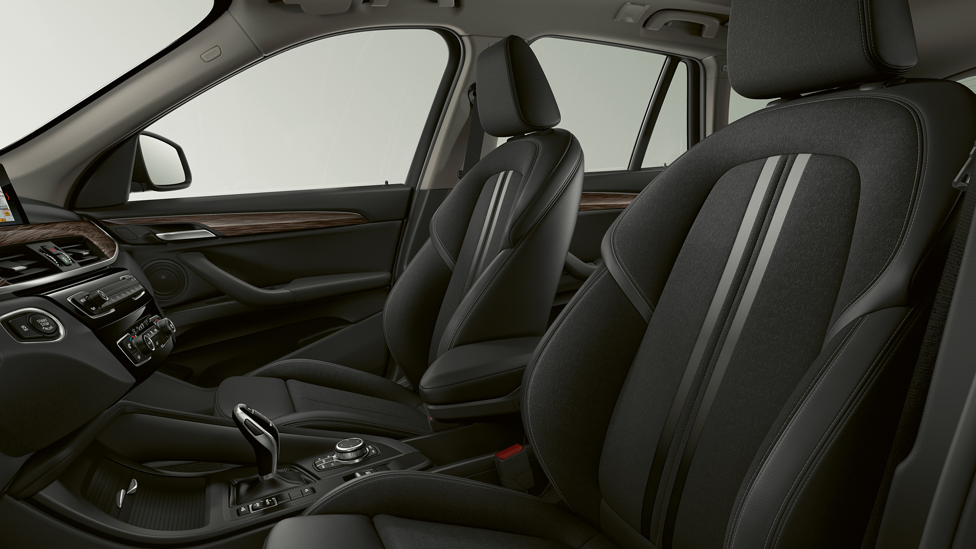 BMW X1 mudeli Advantage istmekatted BMW X1, mudel Advantage salong fookusega istmekatetele
