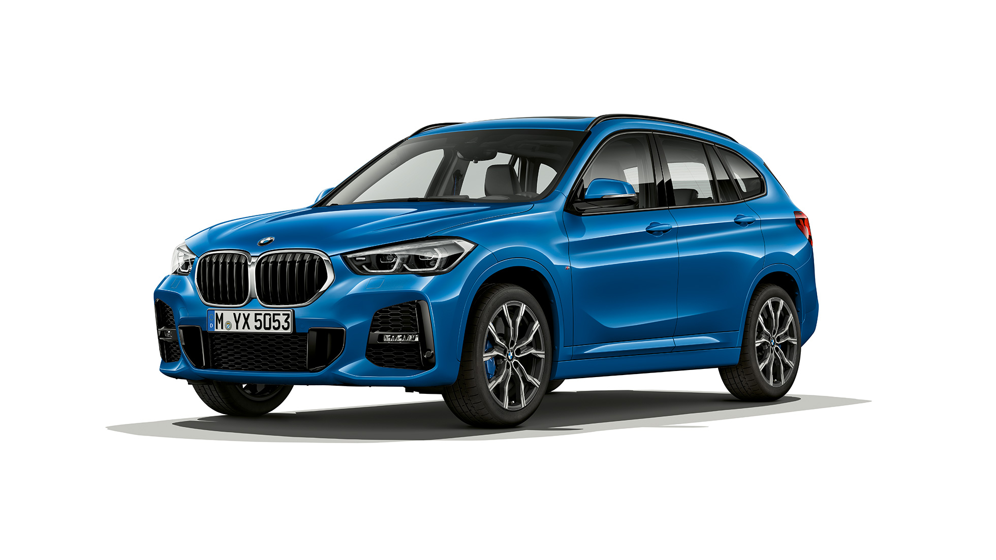 BMW X1, mudel M Sport stuudios kolm neljandikku eestvaates BMW X1, mudel M Sport kolm neljandikku eestvaates