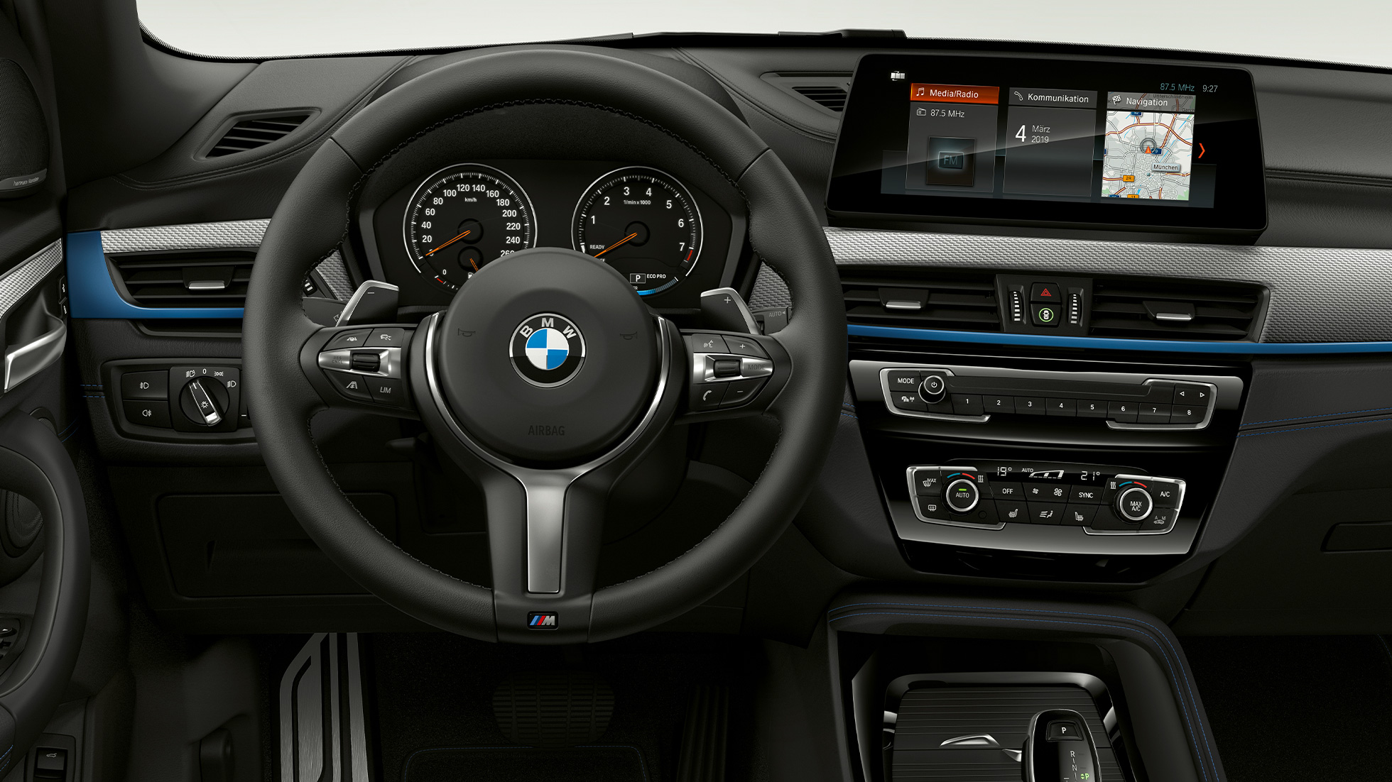 BMW X1, mudeli M Sport salong BMW X1, mudeli M Sport salong fookusega juhikohale