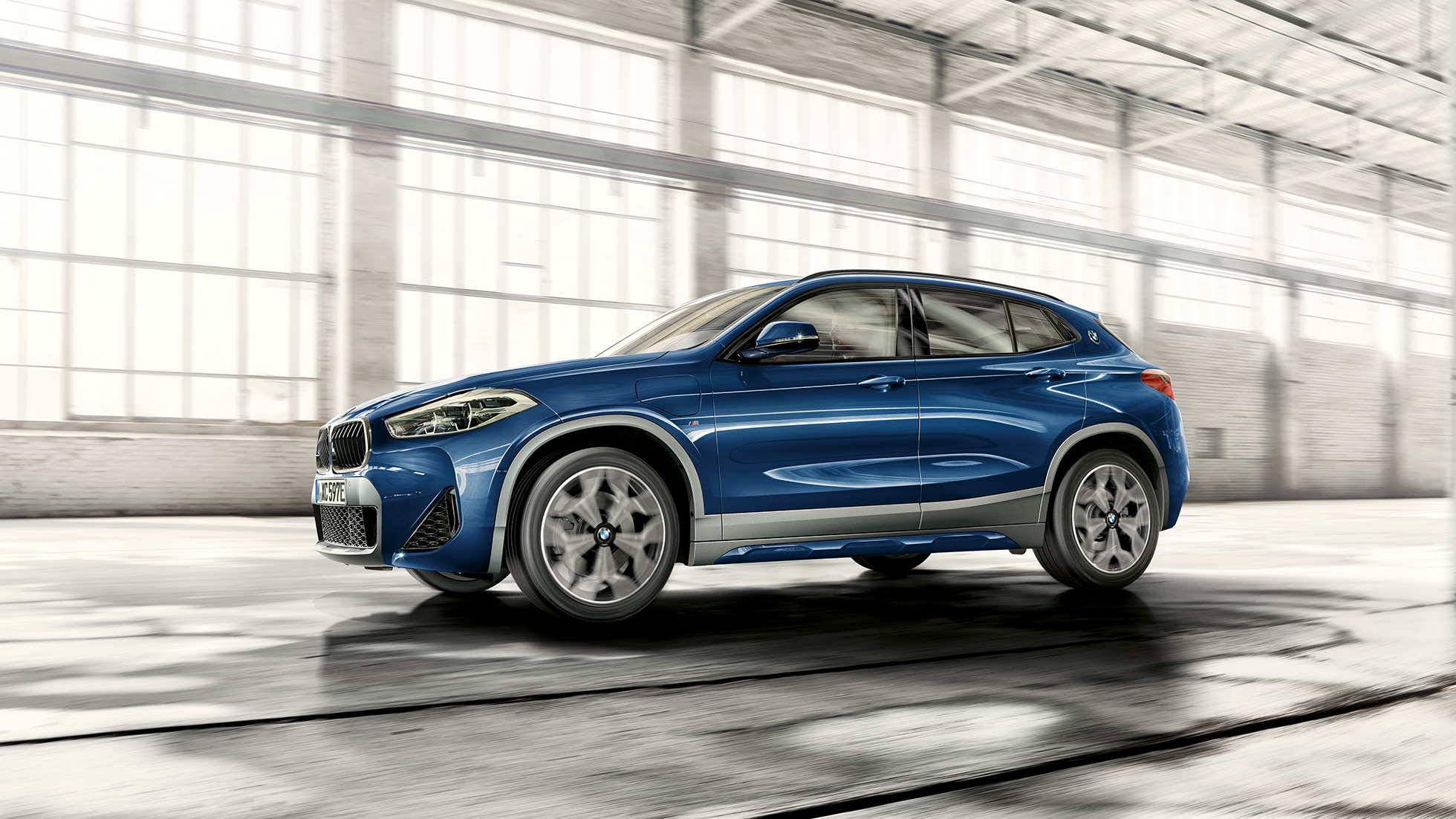Eestvaade, BMW X2 xDrive25e pistikhübriid F39 BMW X2 xDrive25e pistikhübriid 2020 F39 eestvaade
