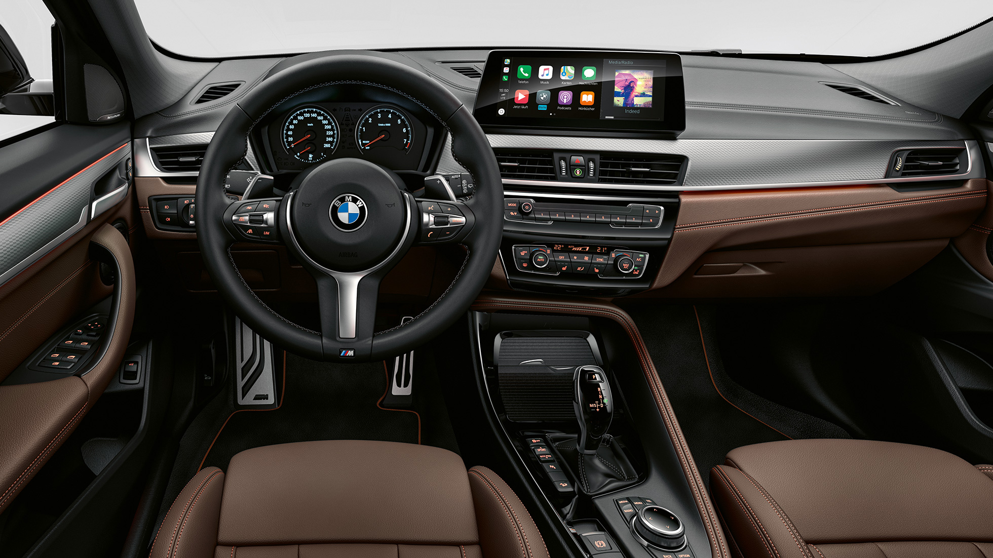 BMW X2 Edition M Mesh juhikoht BMW X2 Edition M Mesh 2020 F39 salong, juhikoht