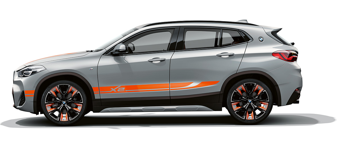 BMW X2 F39, külgvaade BMW X2 2020 F39 Brooklyn Grey külgvaade