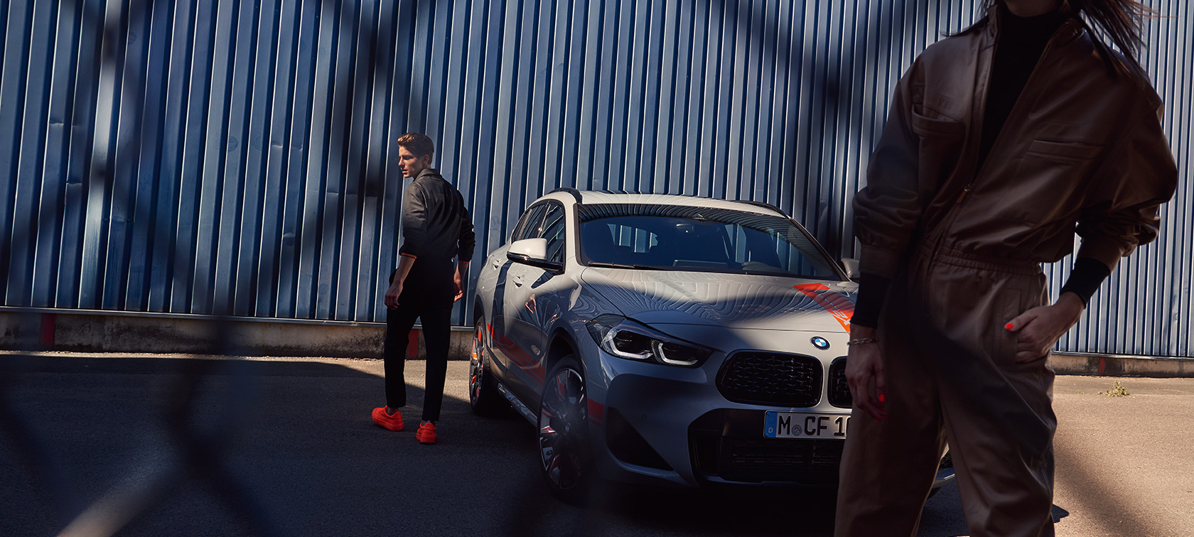 BMW X2 F39, 3/4 eestvaade BMW X2 2020 F39 Brooklyn Grey 3/4 eestvaade