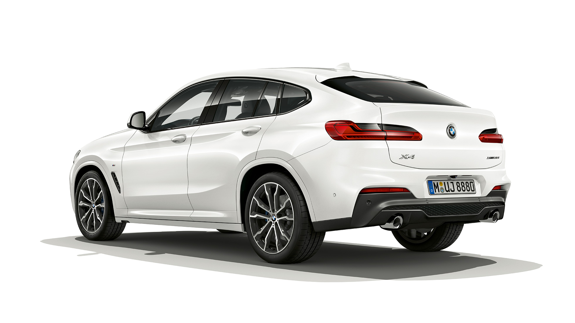 3/4 tagantvaade, BMW X4 mudel M Sport BMW X4 xDrive30i mudel M Sport G02 2018 toonis Alpine White, 3/4 tagantvaade