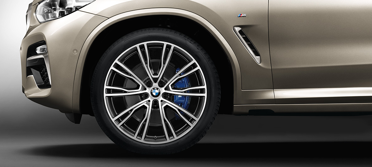 21-tollised BMW Individual kergmetallveljed V-Spoke 726 I, BMW X4 21-tollised BMW Individual kergmetallveljed V-spoke 726 I, BMW X4 G02 2018 toonis Sun Stone metallik, külgvaade