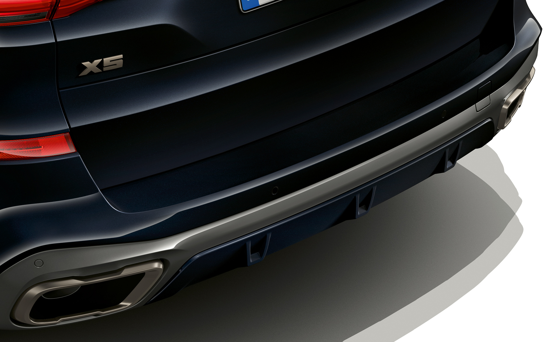 BMW X5 M50d väljalaskesüsteem BMW X5 M50d M Sport väljalaskesüsteem ja difuusor