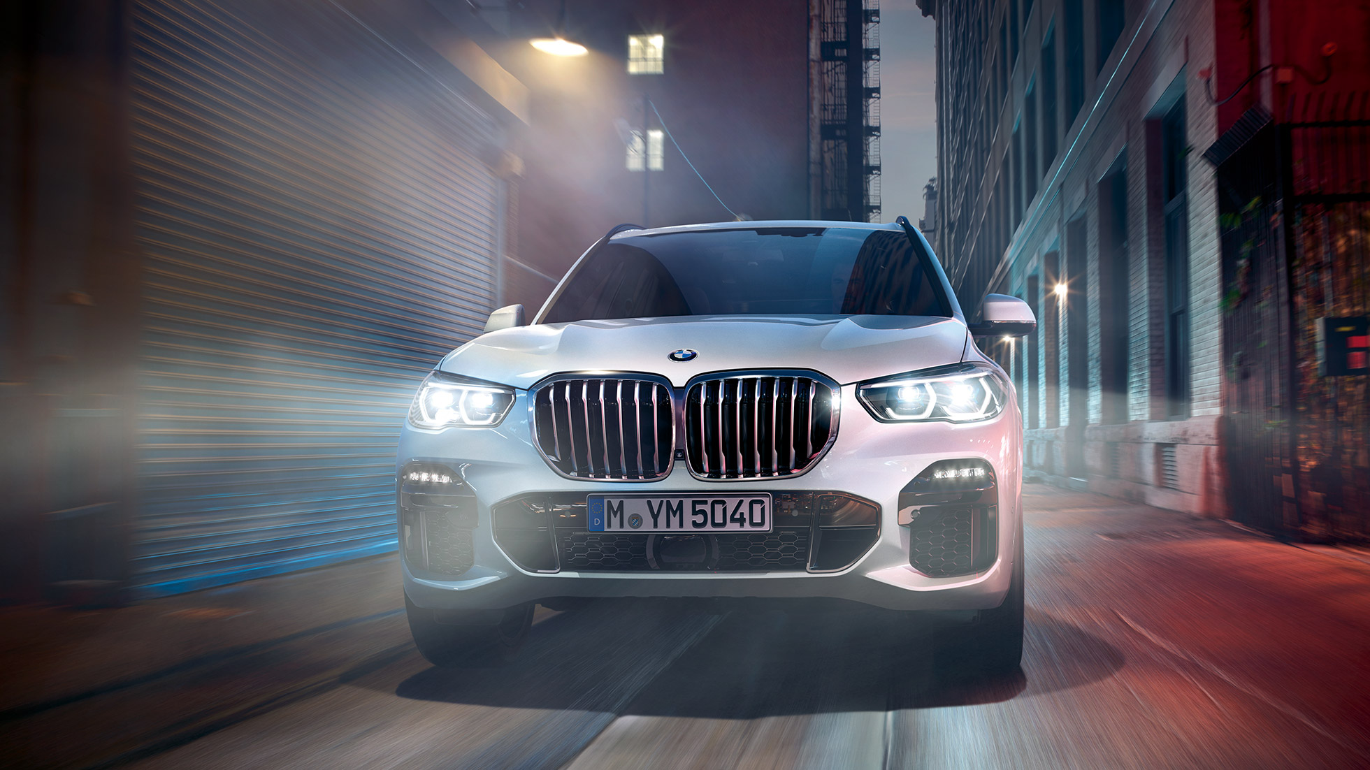 BMW X5, eestvaade BMW X5 G05 2018 toonis Mineral White metallik, eestvaade