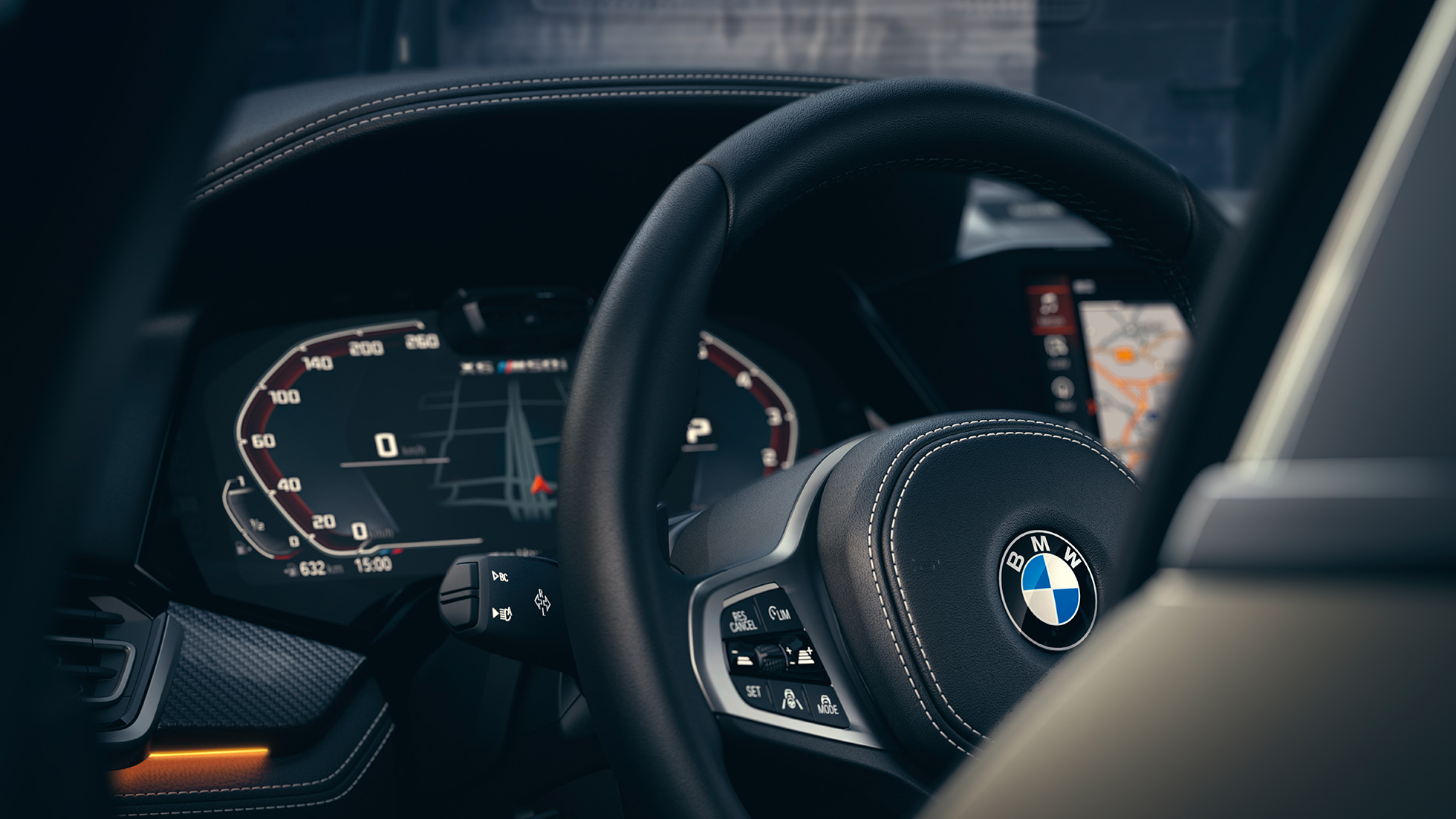 BMW juhiabisüsteemid. Lähivaade BMW salongi, fookus armatuurlauale.