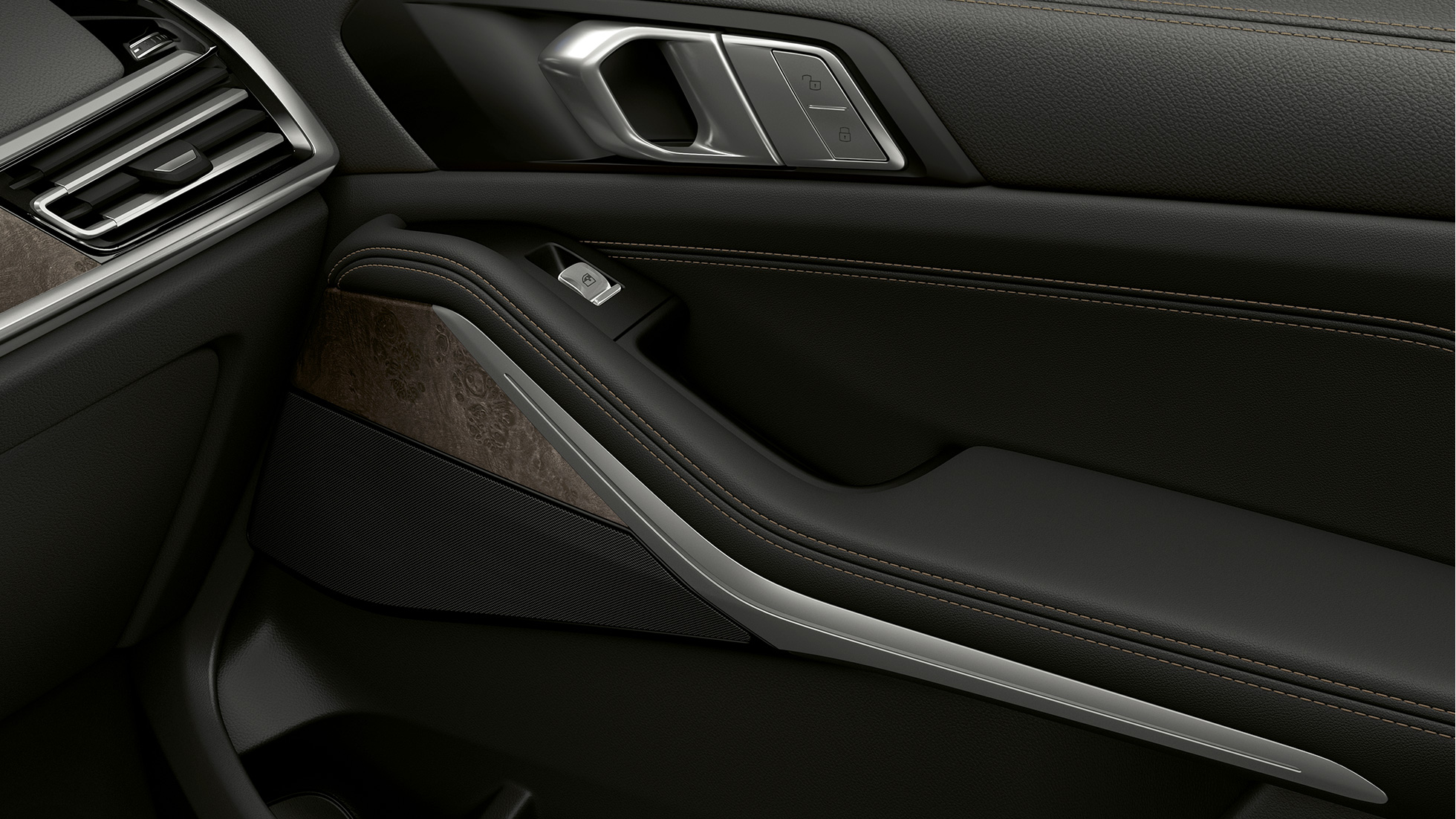 BMW X7 juhikoht BMW X7 uks seestpoolt