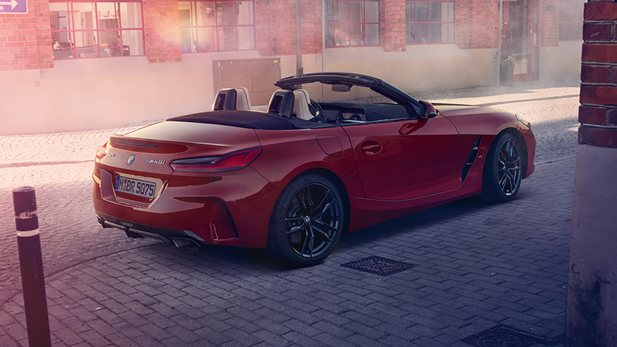 BMW Z4 Roadster (G29), külgvaade tänaval BMW Z4 Roadster (G29), külgvaade tänaval