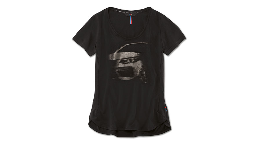 BMW M graafilise pildiga T-särk, naistele. Toote illustratsioon kujutab BMW M graafilise pildiga naiste T-särki.