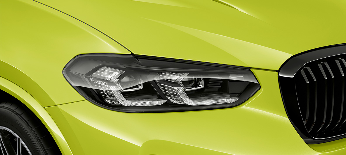 BMW Individual M Shadow Line esituled, lähivaade BMW Individual M Shadow Line esituled, lähivaade