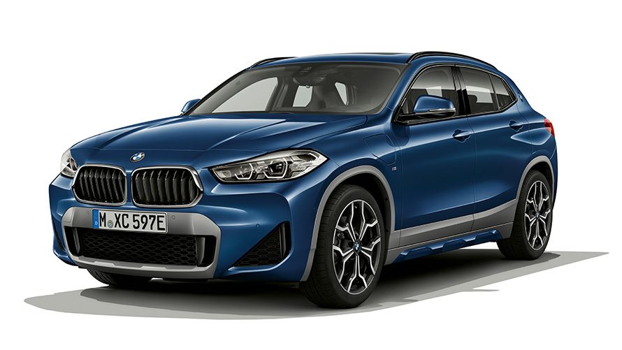 BMW X2 xDrive25e pistikhübriid, kolm neljandikku eestvaade BMW X2 xDrive25e pistikhübriidi stuudiovõte, kolm neljandikku eestvaade