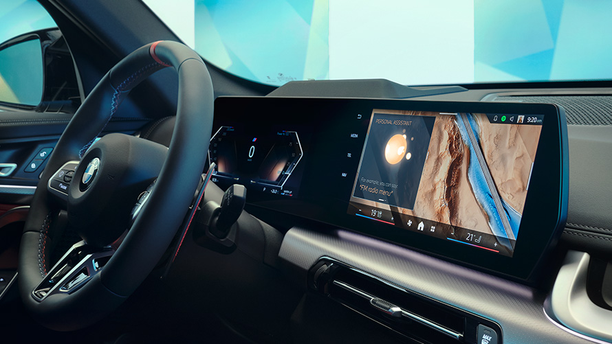 BMW salong koos ekraaniga BMW salong, juhikoht koos ekraaniga