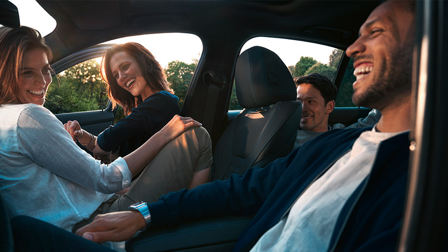 Connected Music Connected Music, mida kuvatakse BMW ekraanil
