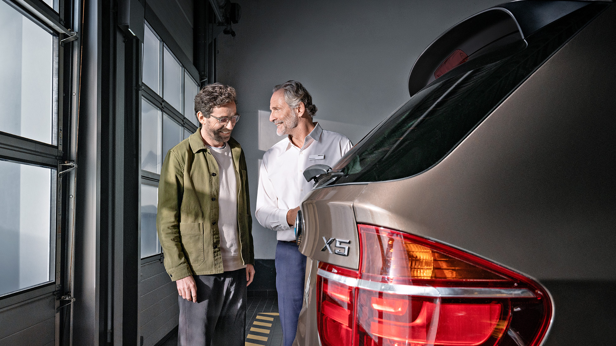 BMW Service BMW Value Service BMW Service BMW Value Service mees BMW partneri juures