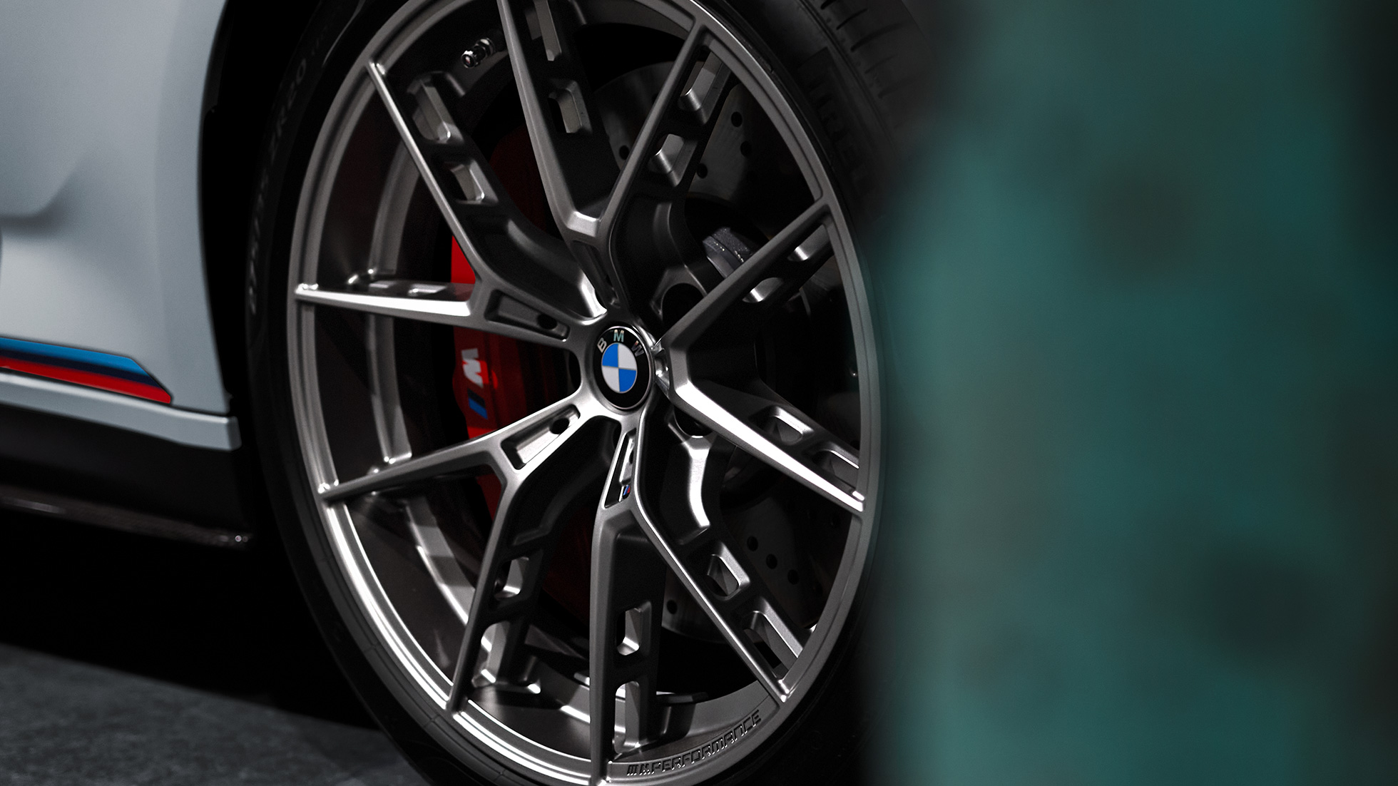 20-tollised M Performance’i sepisveljed Y-spoke style 863 M toonis Ferric Grey matt BWM M Performance’i lisavarustus, 20-tollised M Performance’i sepisveljed Y-spoke style 863 M toonis Ferric Grey matt, lähivaade