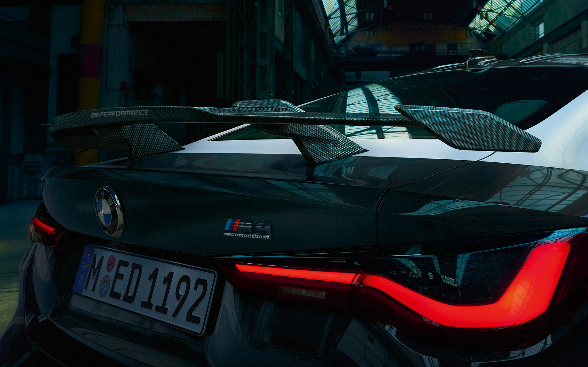 BMW M Performance’i lisavarustus, BMW M4 G82, tagaosa lähivaade