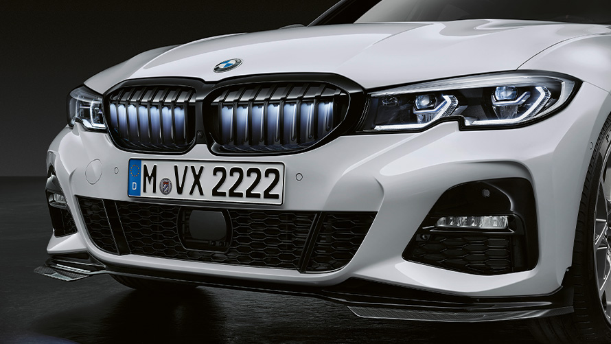 BMW M Performance neerukujuline iluvõre Iconic Glow BMW M Performance neerukujuline iluvõre Iconic Glow BMW suvised pakkumised