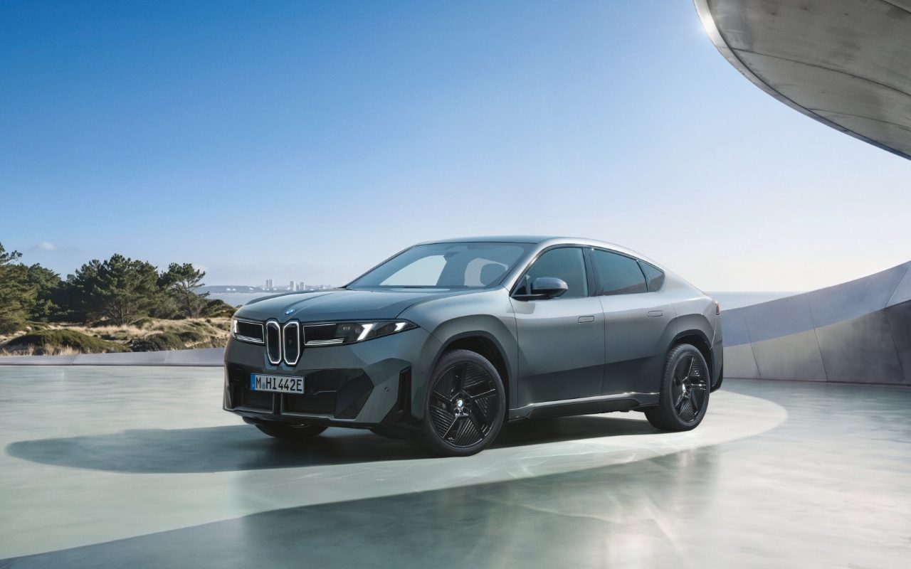BMW iX4 40 xDrive
