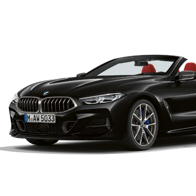 BMW M850i xDrive, Carbon Black metallik, kolm-neljandikku eestvaade. BMW M850i xDrive, Carbon Black metallik, kolm-neljandikku eestvaade.