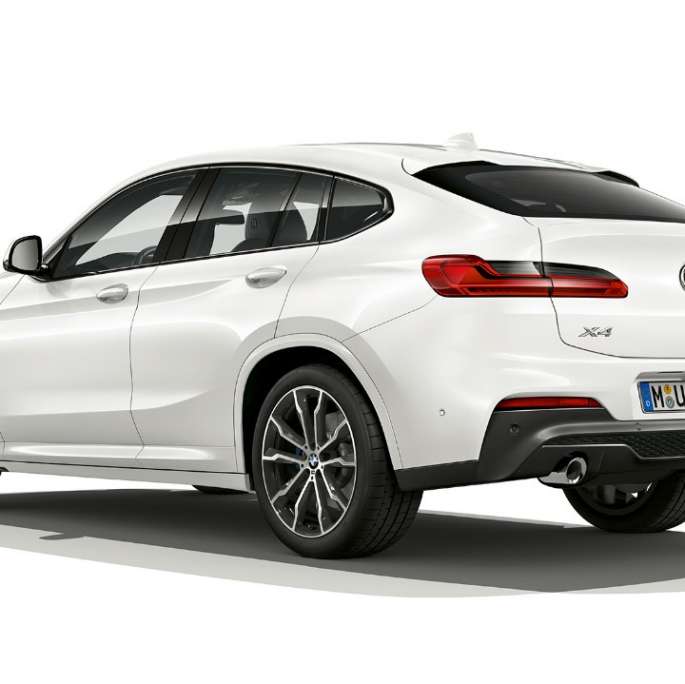BMW X4 xDrive30i mudel M Sport G02 2018 toonis Alpine White, 3/4 tagantvaade