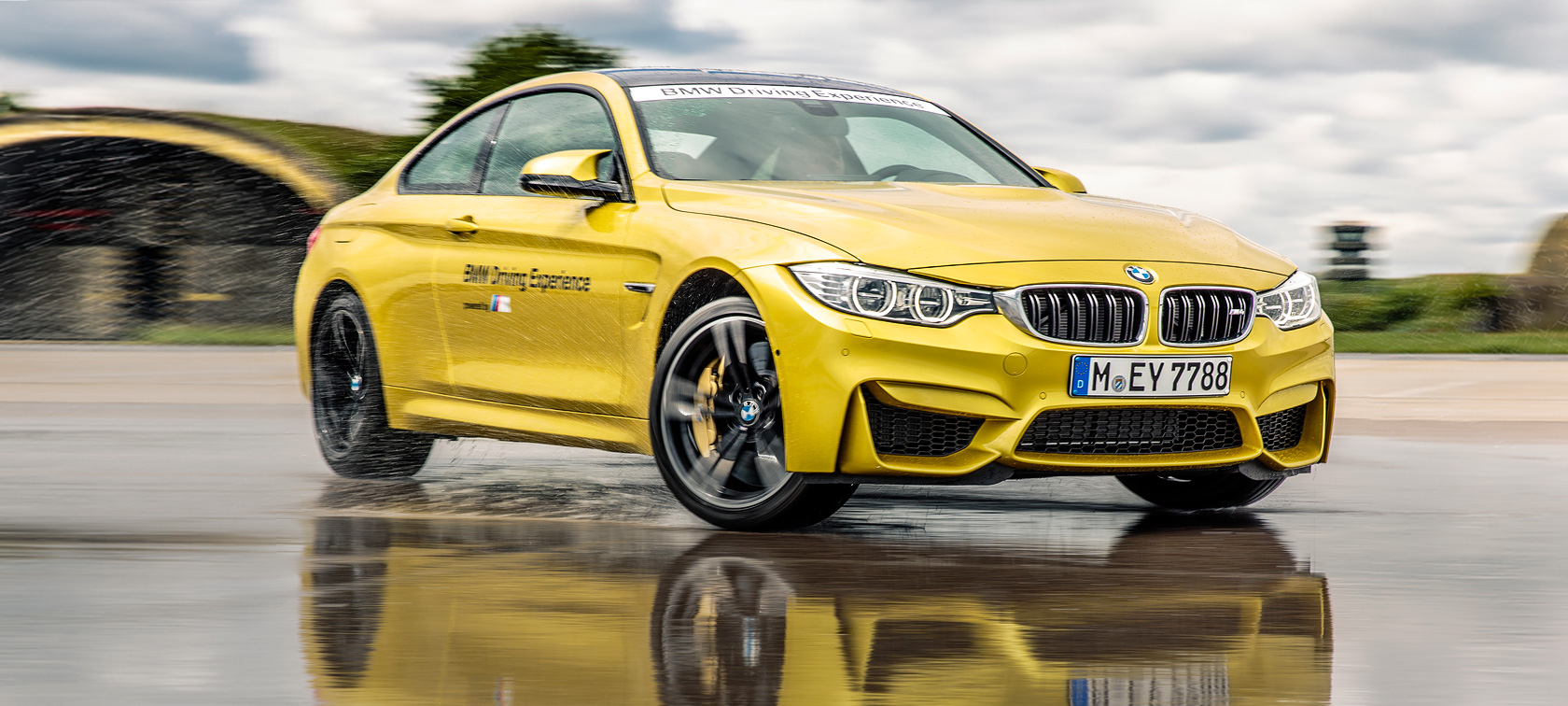 BMW M GmbH: BMW Driving Experience